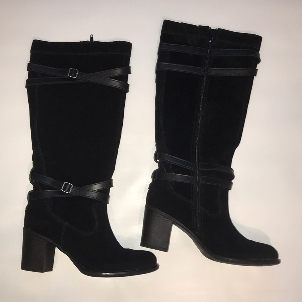 Kelly & Katie Darla- knee high black suede boots